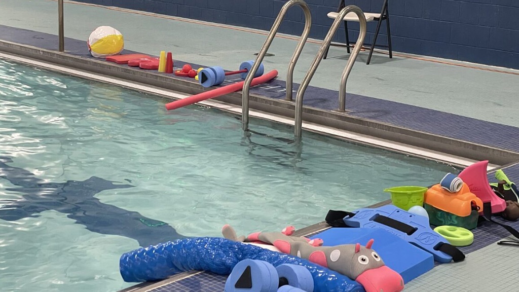 How to Adapt Aquatic Therapy for Swimmers With Cortical Visual Impairment